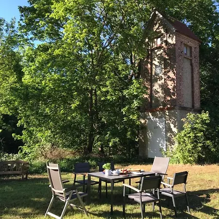 Gutshaus Alt-jargenow * Alt Jargenow