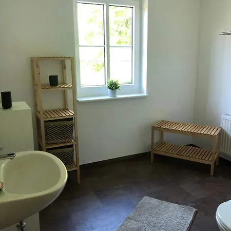 Lägenhet Gutshaus Alt-jargenow *