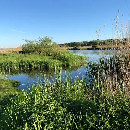 Gutshaus Alt-jargenow Lägenhet