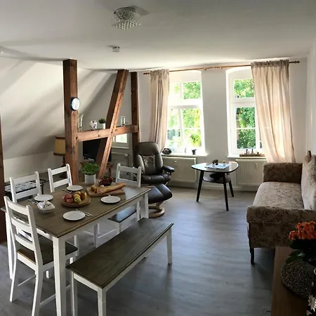 Gutshaus Alt-jargenow Lägenhet *